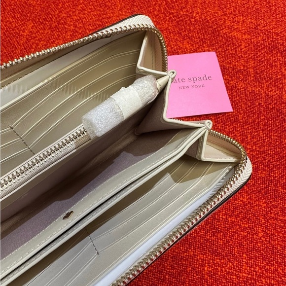❤️❤️❤️NWT Kate spade large continental wallet❤️❤️❤️ - Picture 2 of 11
